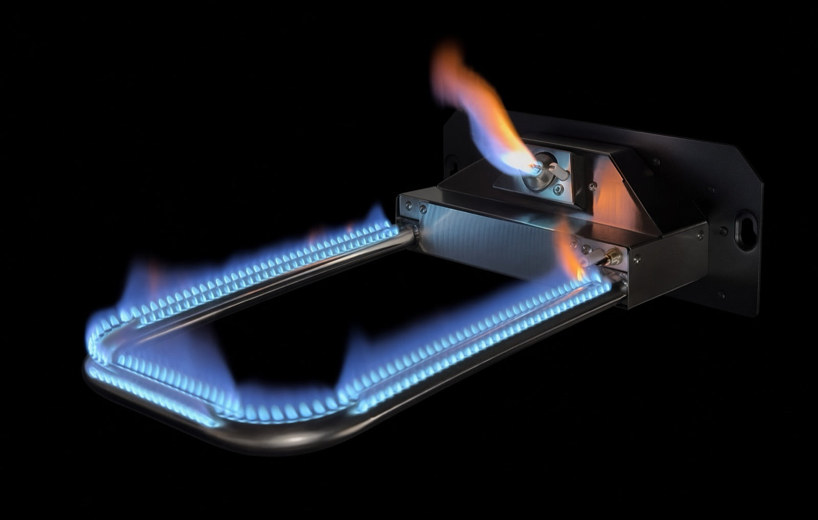 The Bertello dual burner lit: blue flame ring on the under-the-stone burner and the flame above